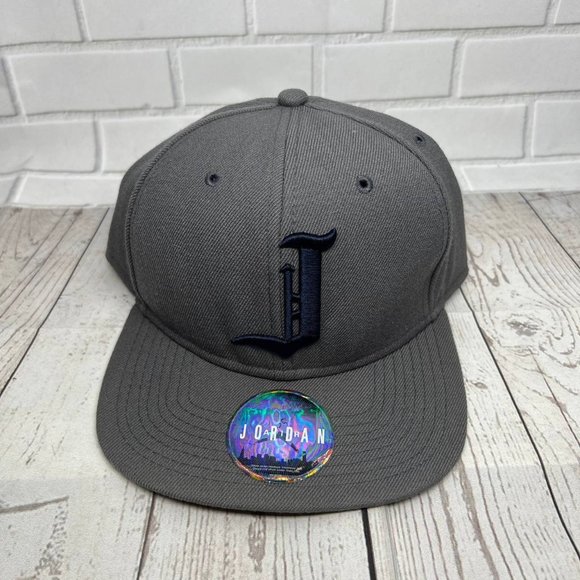 Air Jordan True Cool‎ Grey Jumpman Hat Snapback Cap Men - Picture 1 of 8